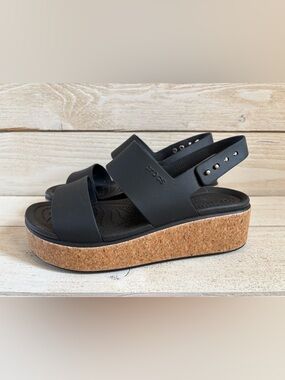 CROCS Black Brooklyn Wedge Cork Size 7 Sandal